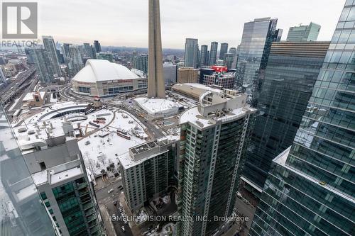 4009 - 12 York Street, Toronto, ON - Outdoor With View