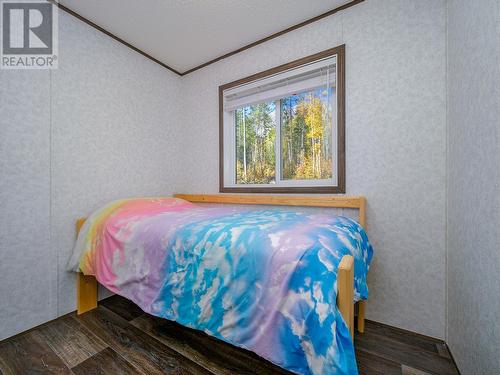 2191 Campbell Road, Golden, BC - Indoor Photo Showing Bedroom