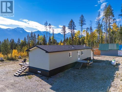 2191 Campbell Road, Golden, BC - Outdoor