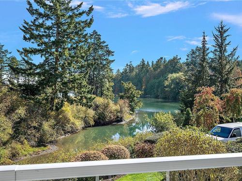 2173-2600 Ferguson Rd, Central Saanich, BC - Outdoor With View