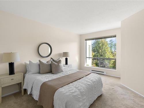 2173-2600 Ferguson Rd, Central Saanich, BC - Indoor Photo Showing Bedroom