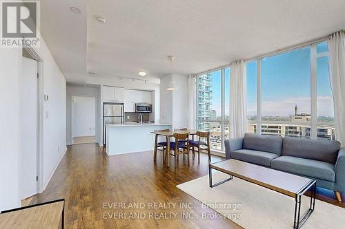 1708 - 66 Forest Manor Road, Toronto, ON - Indoor Photo Showing Living Room