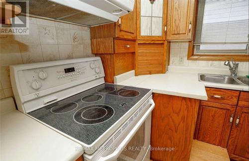 Main - 1385 Park Road S, Oshawa, ON - Indoor Photo Showing Kitchen With Double Sink