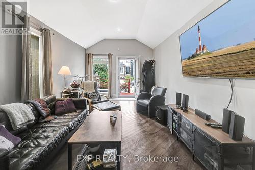 169 King Edward Avenue, Toronto, ON - Indoor Photo Showing Other Room