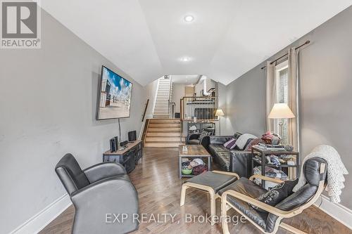 169 King Edward Avenue, Toronto, ON - Indoor