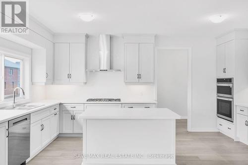 Upper - 115 Hillcrest Road, Port Colborne, ON - Indoor Photo Showing Kitchen