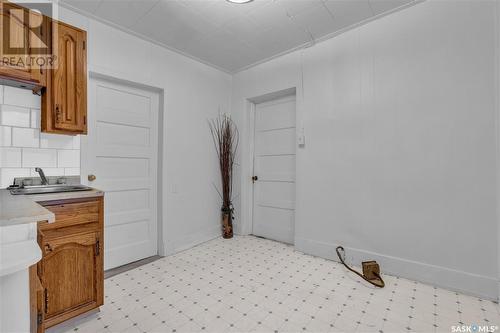 1745 York Street, Regina, SK - Indoor Photo Showing Other Room