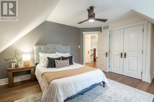 115 Rosemary Lane, Hamilton, ON - Indoor Photo Showing Bedroom