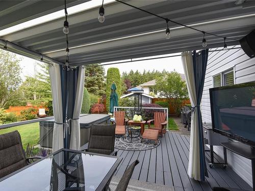 545 Aspen Rd, Comox, BC 