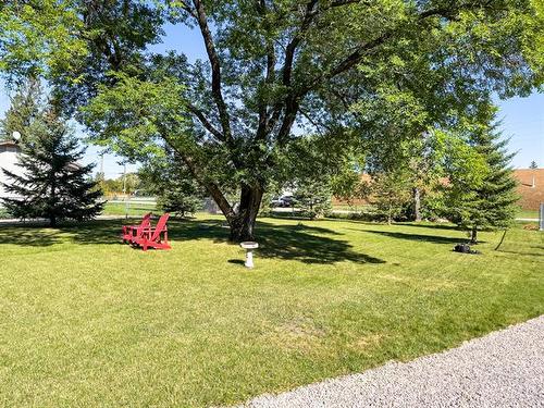 32 Oakes Ave, Tyndall, MB 