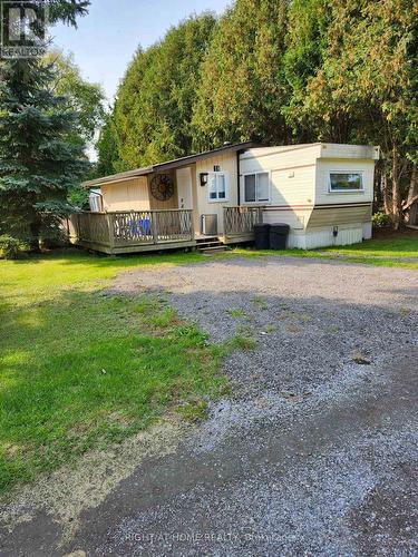 18 - 623 King Avenue E, Clarington (Newcastle), ON - Outdoor