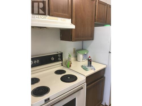 301 6460 Cassie Avenue, Burnaby, BC - Indoor Photo Showing Kitchen