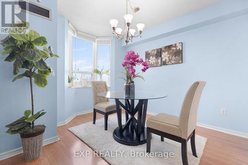 1407 - 30 Malta Avenue, Brampton, ON - Indoor Photo Showing Dining Room