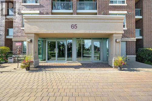 318 - 65 Via Rosedale, Brampton, ON - Outdoor