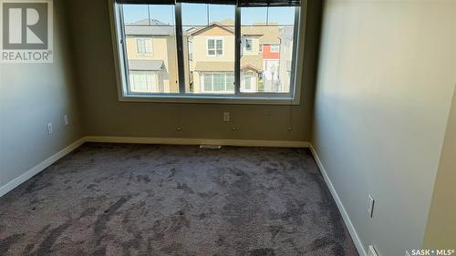 70 5601 Aerodrome Road, Regina, SK - Indoor Photo Showing Other Room