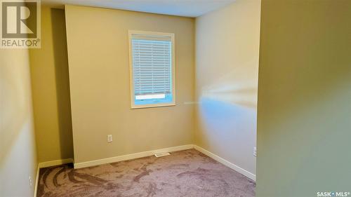 70 5601 Aerodrome Road, Regina, SK - Indoor Photo Showing Other Room