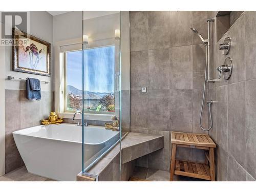 1749 Birkenhead Place, Kamloops, BC - Indoor Photo Showing Bathroom