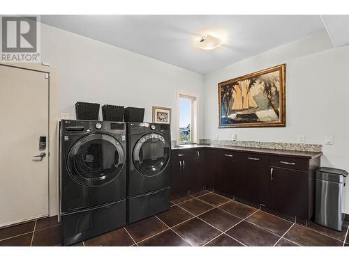 1749 Birkenhead Place, Kamloops, BC - Indoor Photo Showing Laundry Room