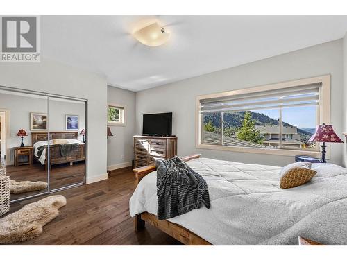 1749 Birkenhead Place, Kamloops, BC - Indoor Photo Showing Bedroom