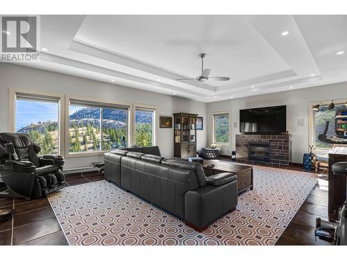 1749 Birkenhead Place, Kamloops, BC - Indoor Photo Showing Living Room With Fireplace