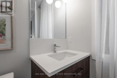 3520 Grand Oak Crossing E, London, ON - Indoor Photo Showing Bathroom