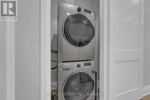 75 Kenilworth Avenue, Toronto, ON - Indoor Photo Showing Laundry Room