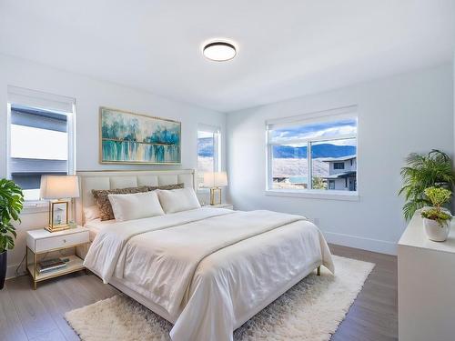 184 Holloway Drive, Kamloops, BC - Indoor Photo Showing Bedroom