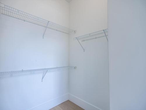 184 Holloway Drive, Kamloops, BC - Indoor With Storage