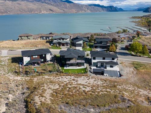 184 Holloway Drive, Kamloops, BC - Outdoor With Body Of Water With View