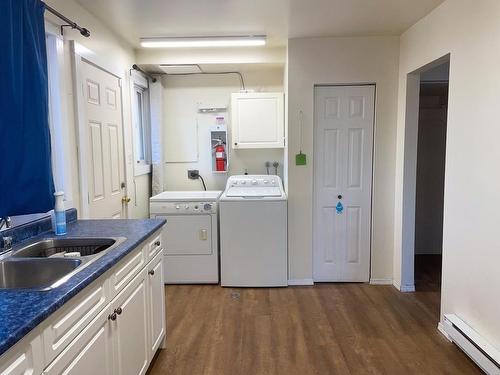 1851 Menzies Street, Merritt, BC - Indoor Photo Showing Laundry Room