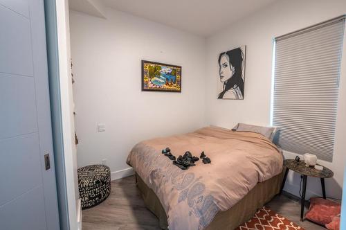 201-88 Lakeshore Drive, Penticton, BC - Indoor Photo Showing Bedroom