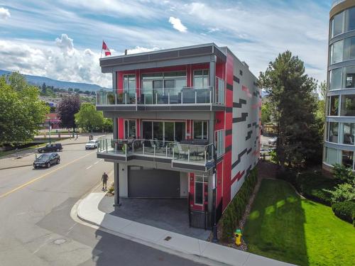 201-88 Lakeshore Drive, Penticton, BC - Outdoor