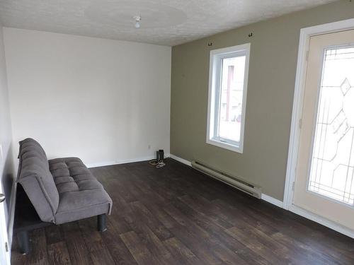 Living room - 958 14E Rue, Saint-Zacharie, QC - Indoor Photo Showing Other Room