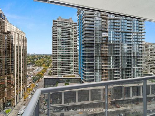 2010-4968 Yonge St, Toronto, ON - Outdoor With Balcony