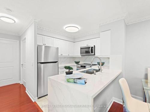 2010-4968 Yonge St, Toronto, ON - Indoor Photo Showing Kitchen With Double Sink