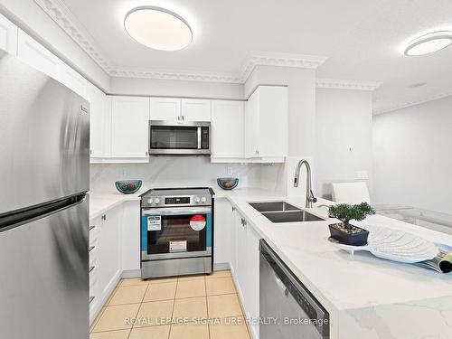 2010-4968 Yonge St, Toronto, ON - Indoor Photo Showing Kitchen With Double Sink