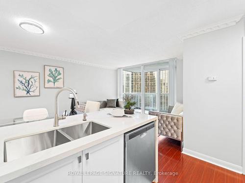 2010-4968 Yonge St, Toronto, ON - Indoor Photo Showing Kitchen With Double Sink