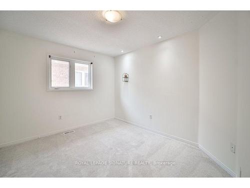 3875 Skyview St, Mississauga, ON - Indoor Photo Showing Other Room