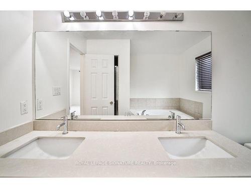 3875 Skyview St, Mississauga, ON - Indoor Photo Showing Bathroom