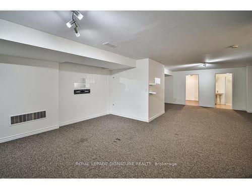 3875 Skyview St, Mississauga, ON - Indoor Photo Showing Other Room