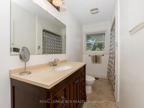 953371 7Th Line, Mono, ON - Indoor Photo Showing Bathroom