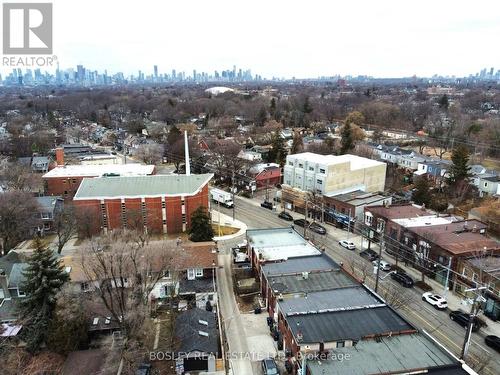 1918 Gerrard Street E, Toronto, ON 