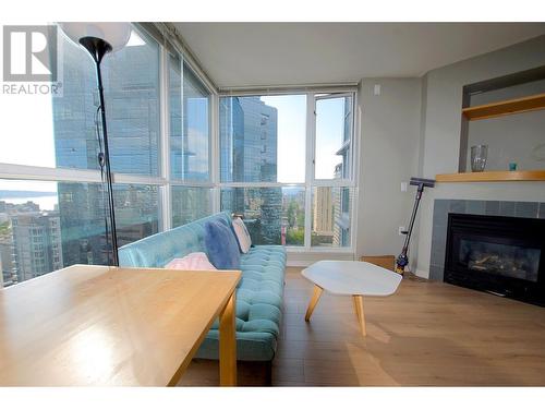 1068 Hornby Street, Vancouver, BC - Indoor Photo Showing Living Room With Fireplace