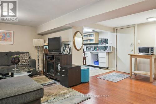 26 Oakridge Drive, Toronto, ON - Indoor