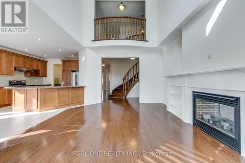 566 North Park Boulevard, Oakville, ON - Indoor With Fireplace