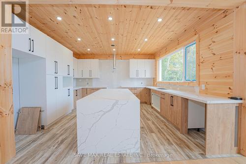 120 Mckague Road, Lions Head Road, Northern Bruce Peninsula, ON - Indoor Photo Showing Kitchen