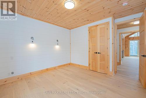 120 Mckague Road, Lions Head Road, Northern Bruce Peninsula, ON - Indoor Photo Showing Other Room