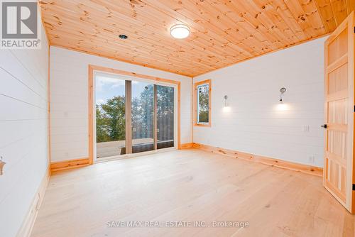 120 Mckague Road, Lions Head Road, Northern Bruce Peninsula, ON - Indoor Photo Showing Other Room