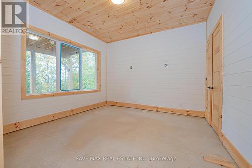 120 Mckague Road, Lions Head Road, Northern Bruce Peninsula, ON - Indoor