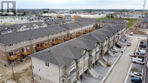 18 Aqua Lane, Hamilton, ON - Outdoor With View